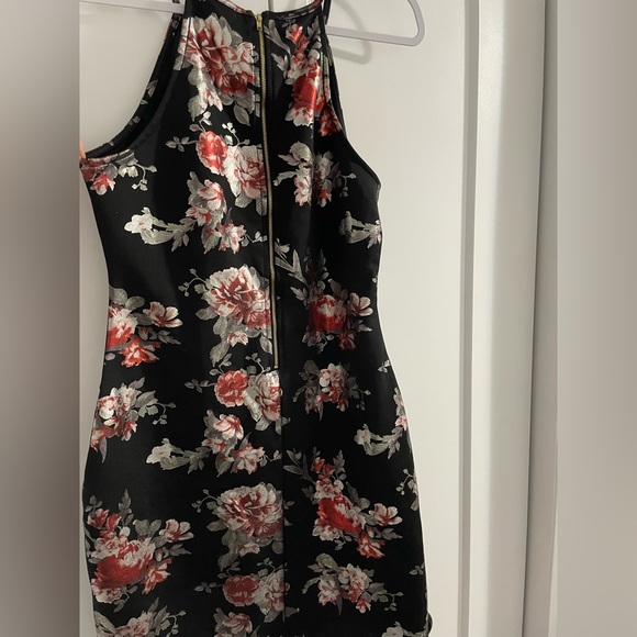 Floral Metallic Dress - Picture 4 of 6